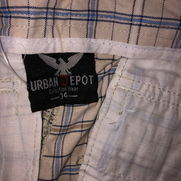 Men’s baggy shorts - Picture 2 of 3